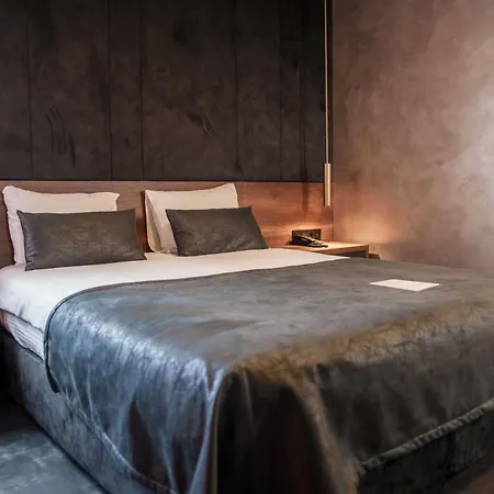 Sennacity Szálloda 3*