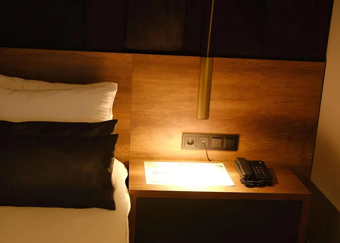 Sennacity Εσκίσεχιρ